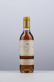 france-bordeaux-wine-château-yquem-1990